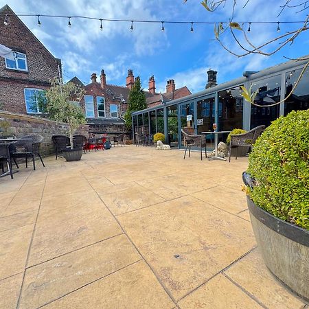 The George Wright Boutique Hotel, Bar & Restaurant Rotherham Exterior photo